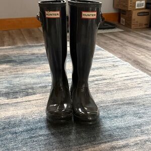 Kids Hunter Glossy Black Tall Boots